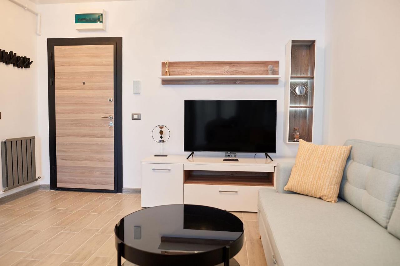 Mimosa Luxury Apartment 161 Spa N Pool Beach Resort Năvodari Eksteriør billede